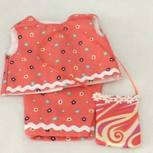Capri/Top Set in Peachy/Coral Print W/ Purse - Hand Crafted - Fits 18" Doll